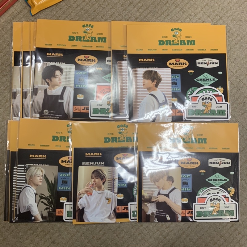 [READY STOCK] CAFE DREAM NCT DREAM LUGGAGE STICKER SET PHOTOCARD