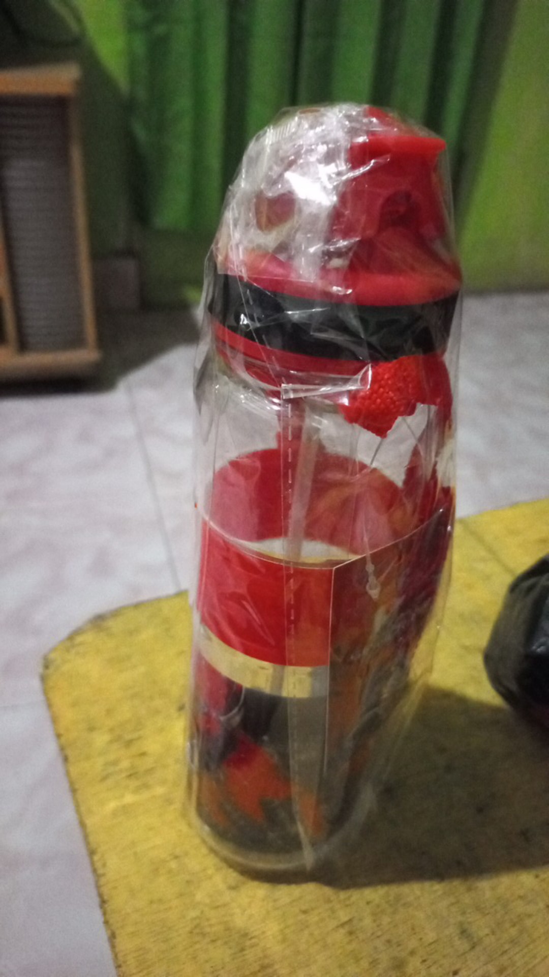 Botol Minum Anak Tinggi Sedotan Karet Tengah Bpa Free