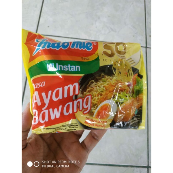 

indomie ayam bawang