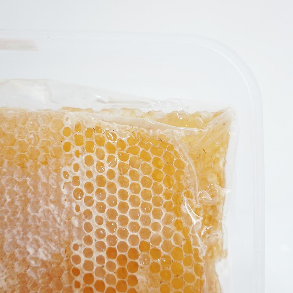 

Kirim langsung Madu Sarang Murni Asli Melifera 100 Gram VIJ