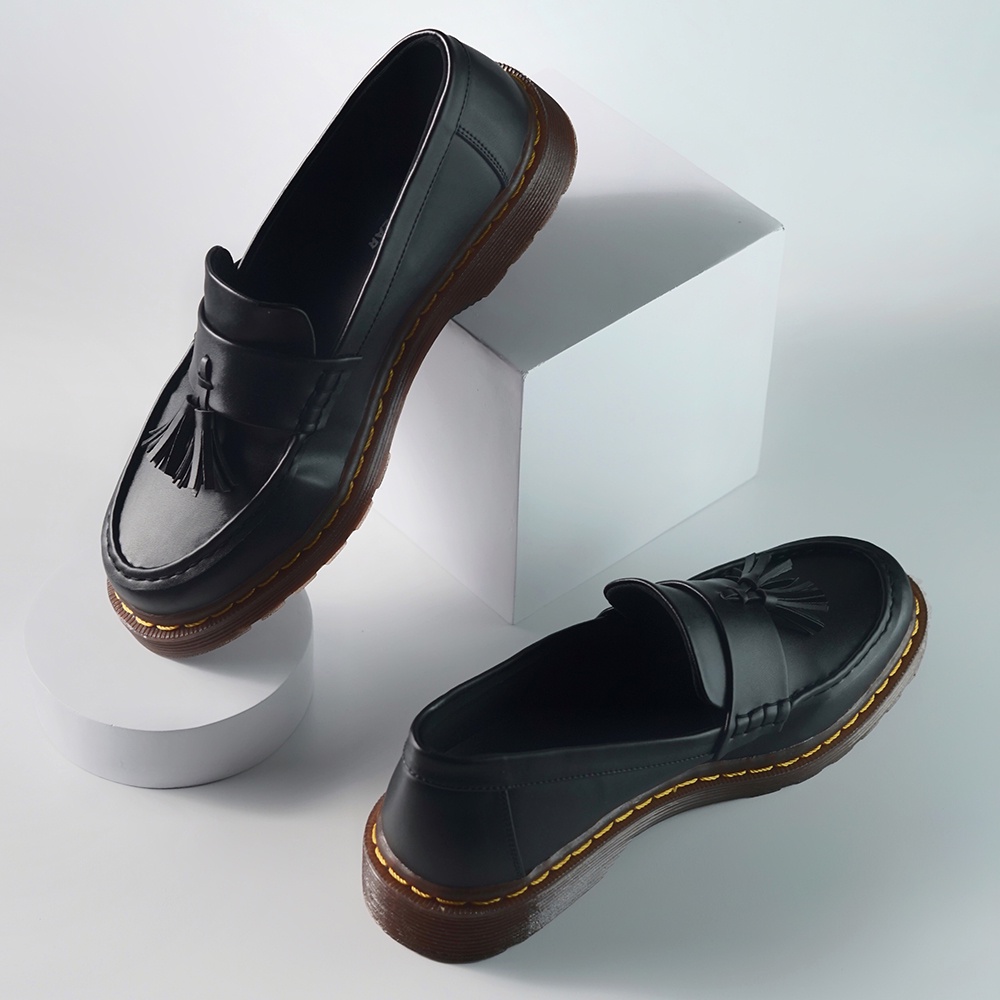 GAYLE BLACK |ManNeedMe x Jack| Sepatu Loafers Pria Formal Slip On ORIGINAL