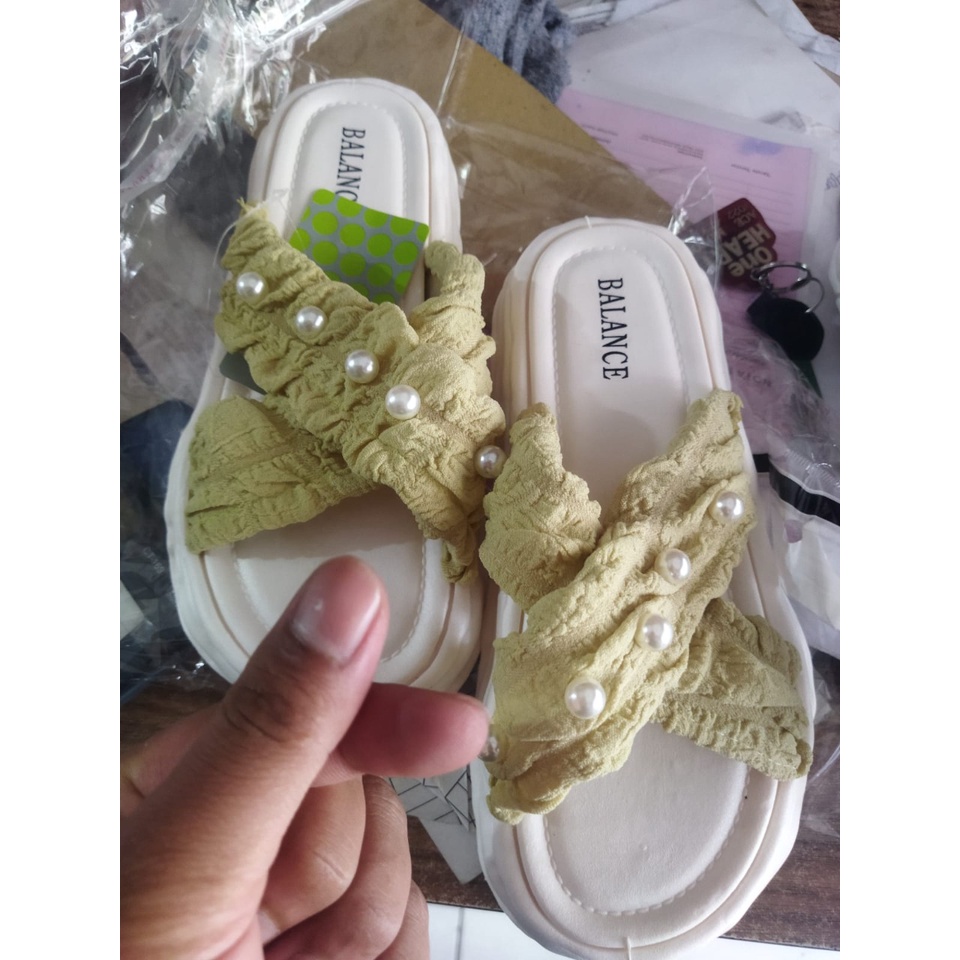 sandal wadges silang mutiara 000 (36-41) sandal terbaru