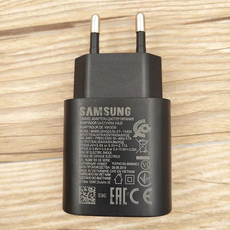 CHARGER ORIGINAL SAMSUNG GALAXY S21 FE 5G SUPER FAST CHARGING 25WATT USB TYPE C TRAVEL CARGER ORI