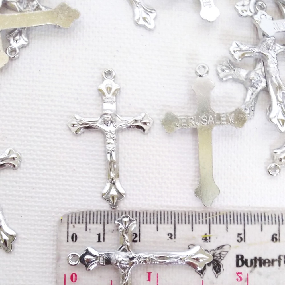 Liontin Bandul Salib Cross Jerusalem Per Lusin Corpus Tubuh Yesus Inri Logam Nikel Standar Bahan Kal