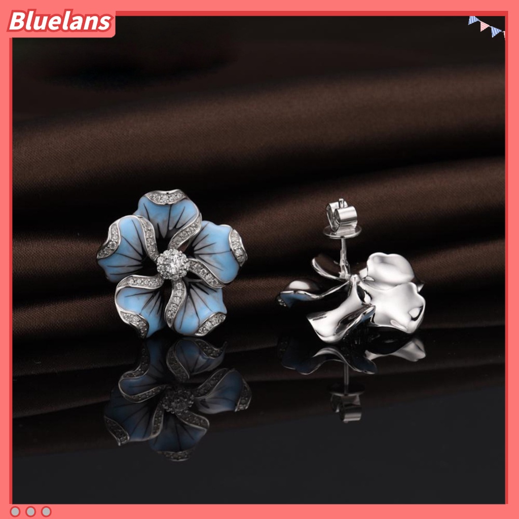 Anting Bentuk Bunga Bahan Alloy Aksen Kubik Zirkon Hypoallergenic Untuk Harian