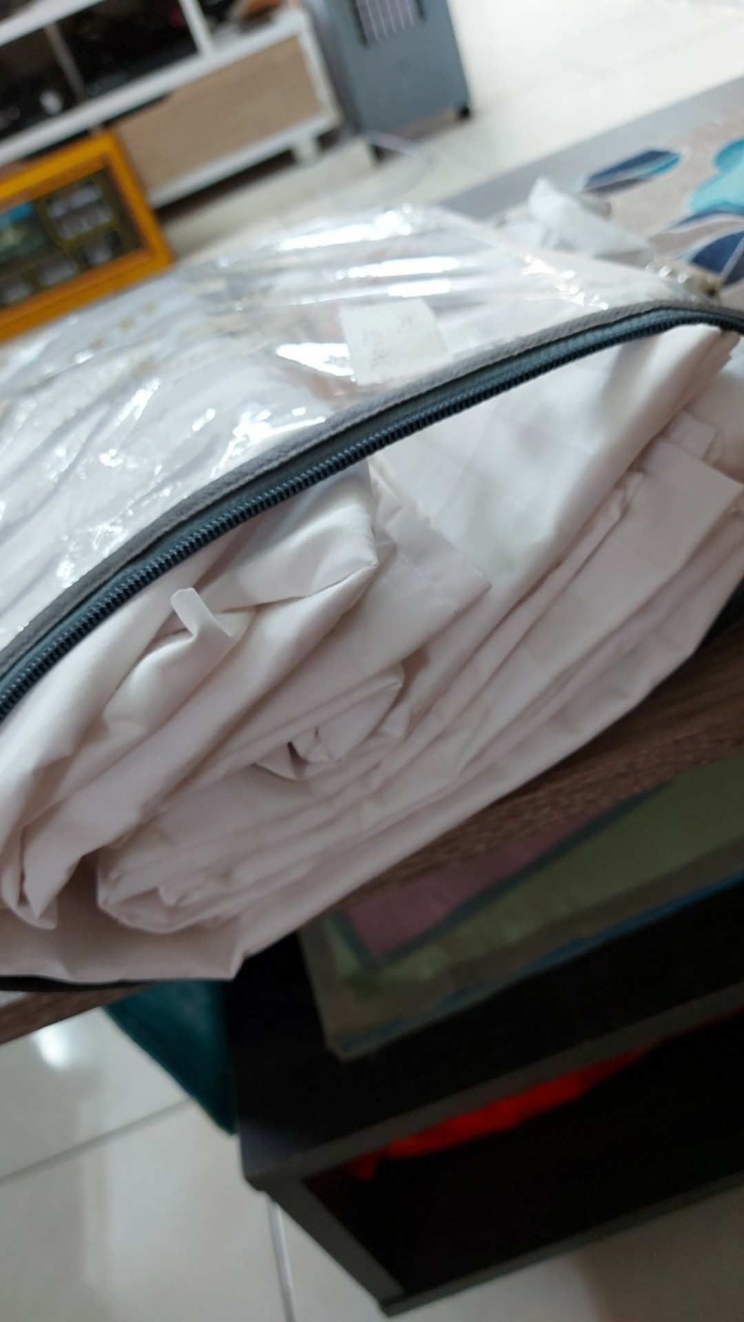 Sprei Set Bahan Katun Premium Salur Putih Hotel Ukuran 140x200