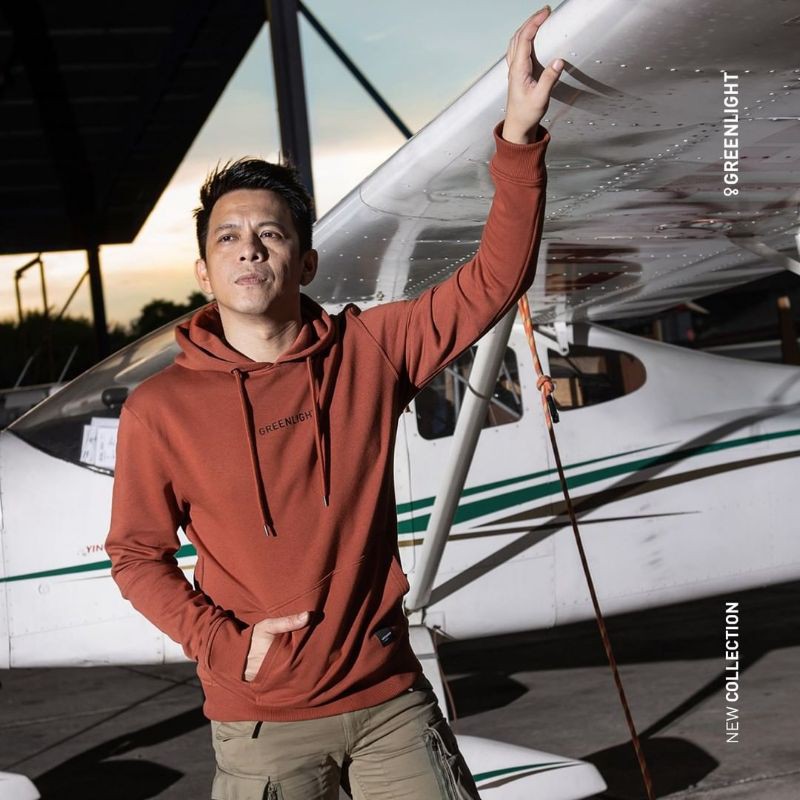 JAKET HOODIE GREENLIGHT ARIEL NOAH TERBARU ORIGINAL JAKER GREENLIGHT BASIC POLOS