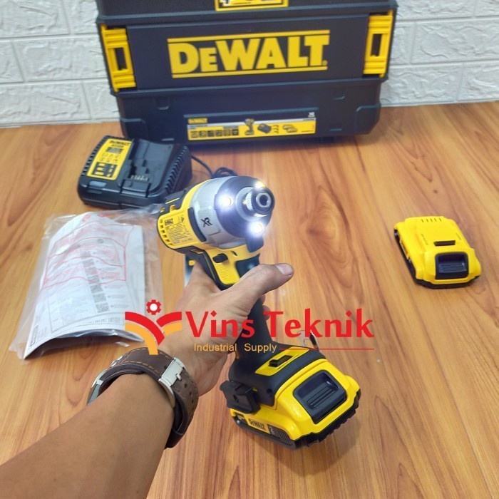 Jual Mesin Bor Obeng Baterai Dcf D Impact Driver Dewalt Dcf D