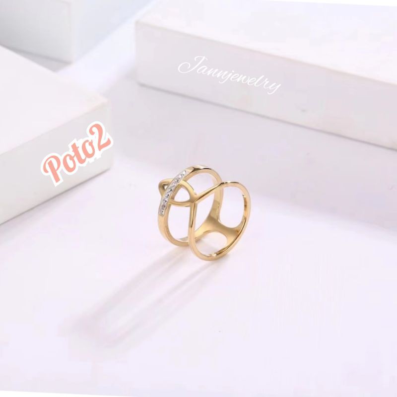 Cincin Titanium Mahkota Fashion Korea Stylish Cantik Anti Karat &amp; Alergi