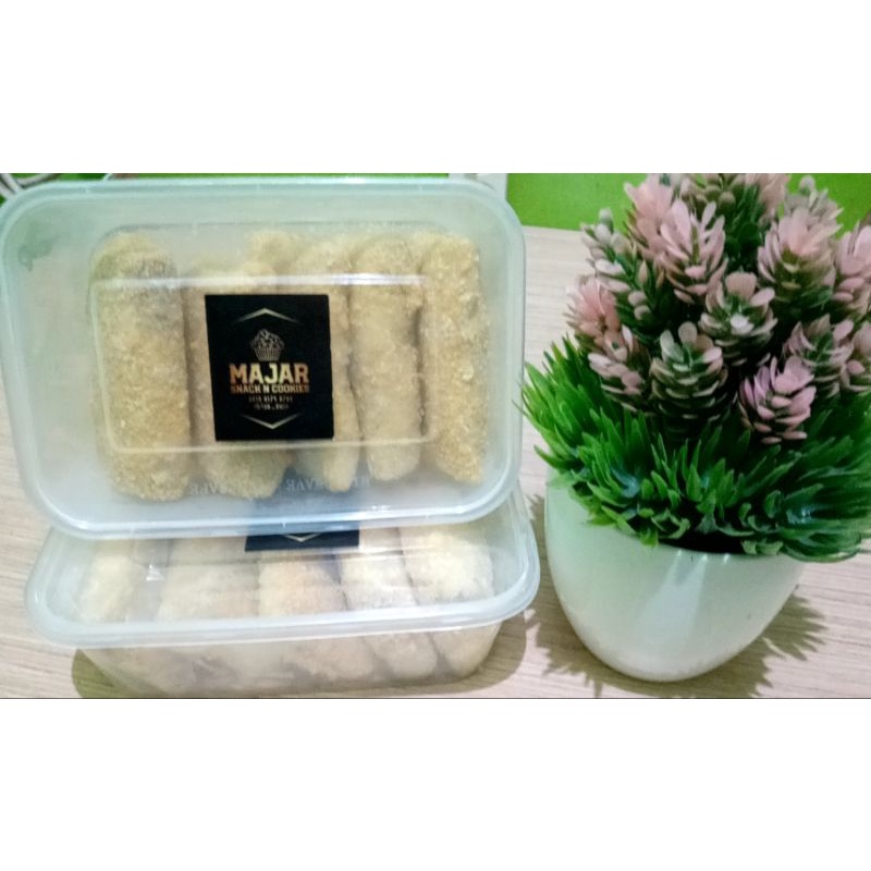 

RISOL MAYONAISE LUMER-HOMEMADE SEHAT ENAK FREE BUBLE WRAP