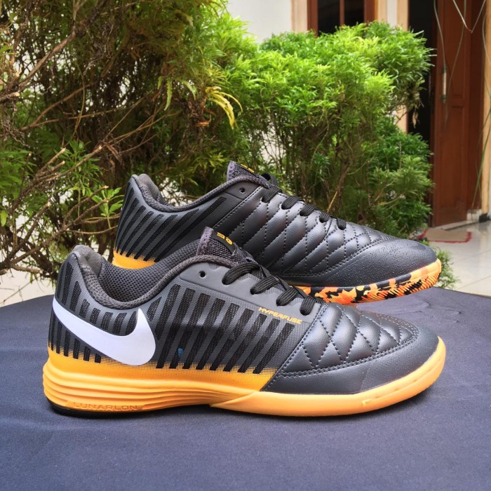 Sepatu Futsal Nike Lunar Gato II nighfall Pack IC