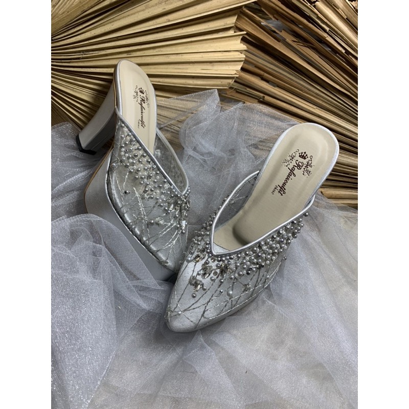 sepatu Yohanes silver tinggi 9cm hak tahu