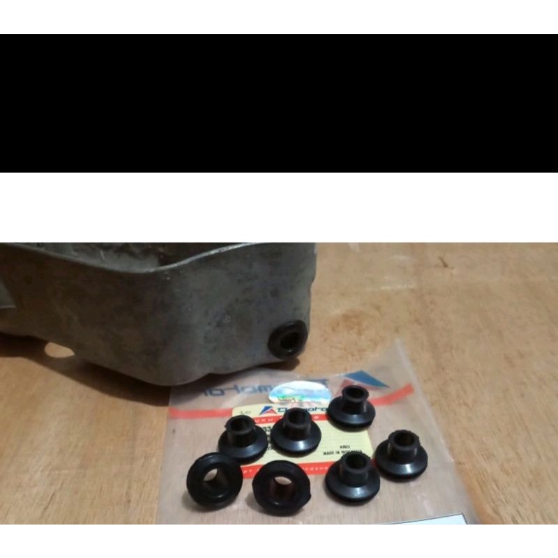 KARET TUTUP BAUT SETELAN ANGIN KARBURATOR VESPA EXCEL EXCLUSIVE KARET SETELAN ANGIN KARBURATOR VESPA