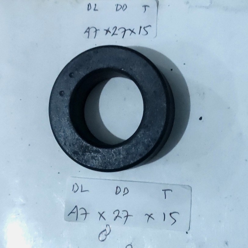ferrite CORE TOROID hitam magnet 47x27x18