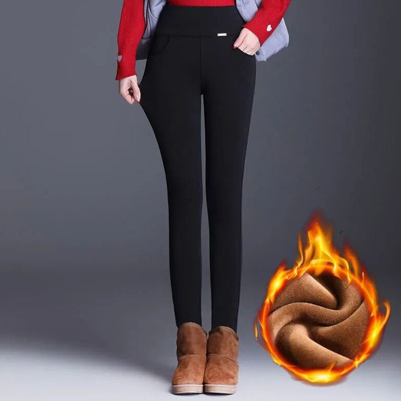 CELANA WANITA THERMAL WINTER MUSIM DINGIN