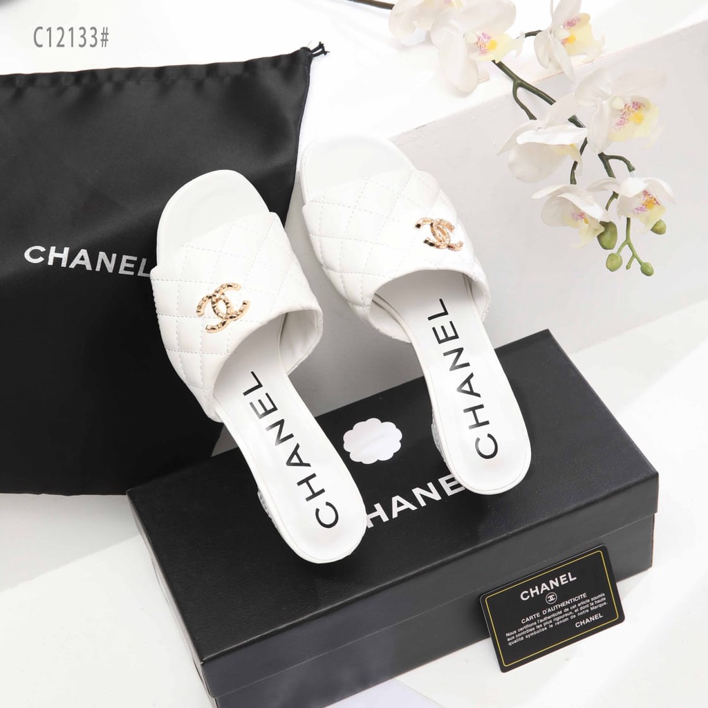 Ch Mules Leather With logo Sandal C12133