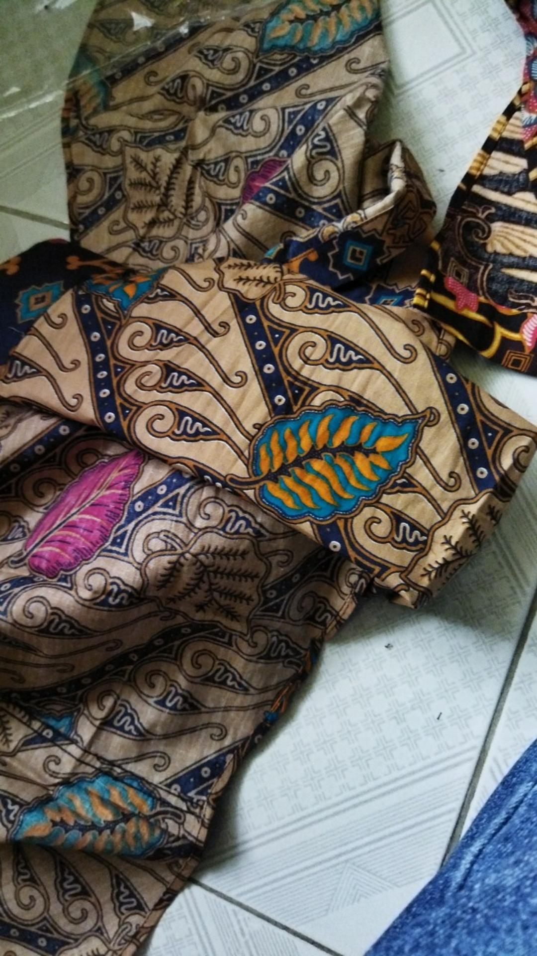 Odza Batik Lengan Panjang Kemeja Pria Batik Pekalongan Slimfit Modern Renatisa