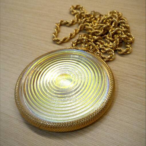 casing alpha spin mini ( gold) tanpa kalung