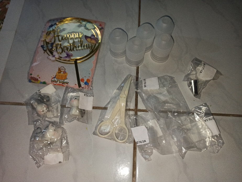 Weijiao Spuit Piping Icing Ukuran Kecil / Sedang / Besar Untuk Dekorasi Kue