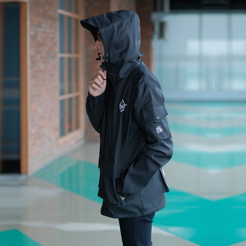 INSTINCT JAKET OUTDORT WATERPROOF TAHAN AIR