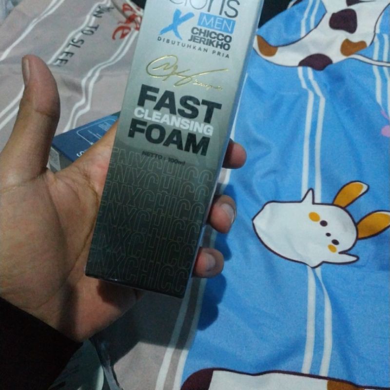 clorismen fast cleansing foam perawatan kulit wajah skincare pria cowok keren