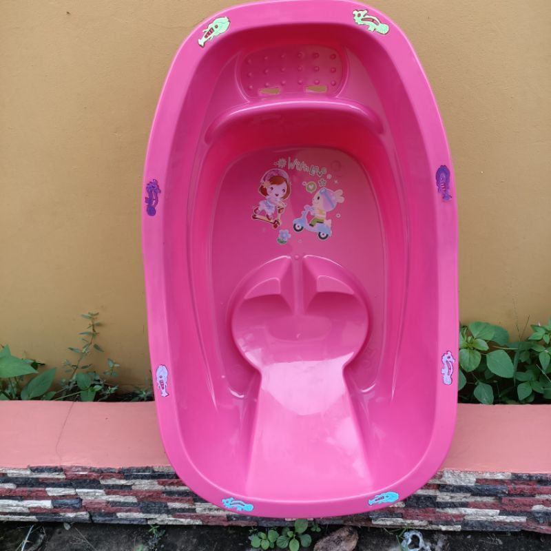 BAK MANDI UNTUK BAYI/ BAK MANDI MEREK YUTAKA/ BAK MANDI BAHAN PLASTIK TEBAL/ BABY BATHUB/ BAK MANDI 