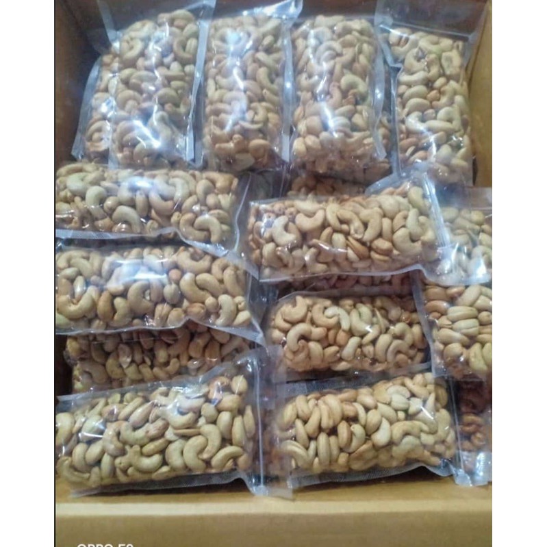 

Kacang Mete Matang Mete super Asli Wonogiri 500gr