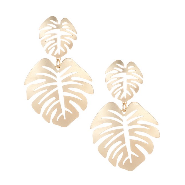 LRC Anting Tusuk Fashion Leaf Shape Decorated Earrings