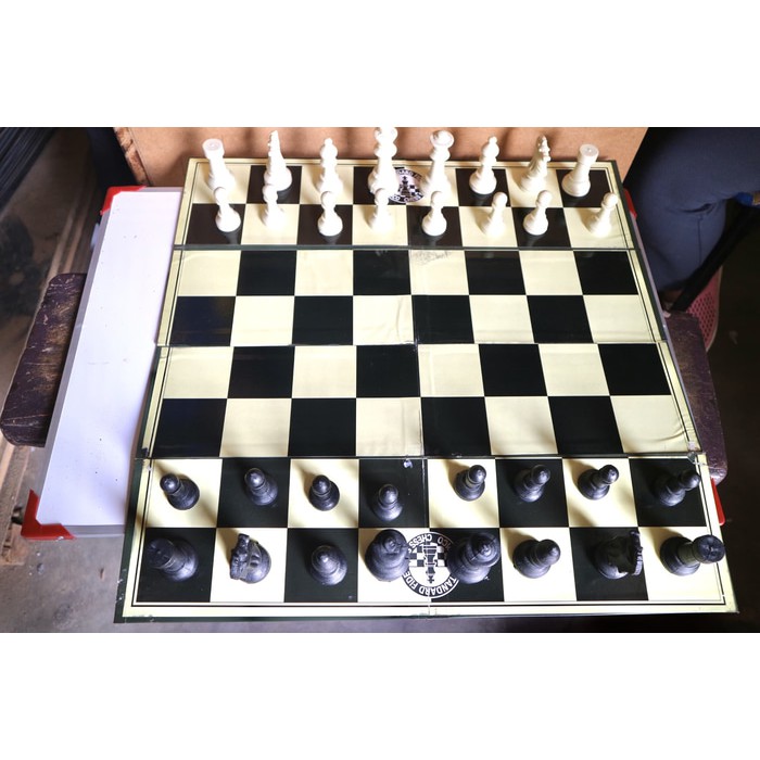 Catur Set Standard International Rapico Papan Lipat 4