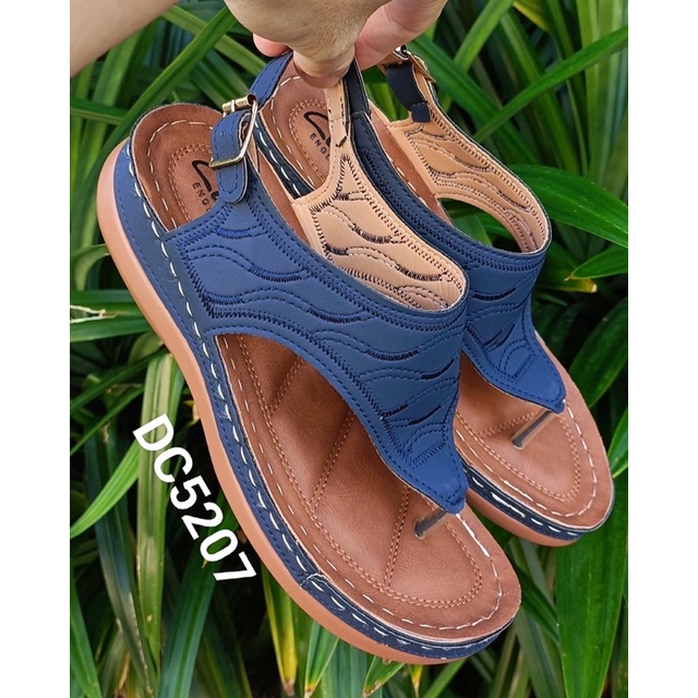 sendal wanita clarks DC5207
