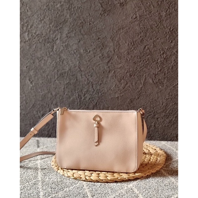 Jual KATESPADE Top Zip Adel Medium Crossbody Bag Shopee Indonesia