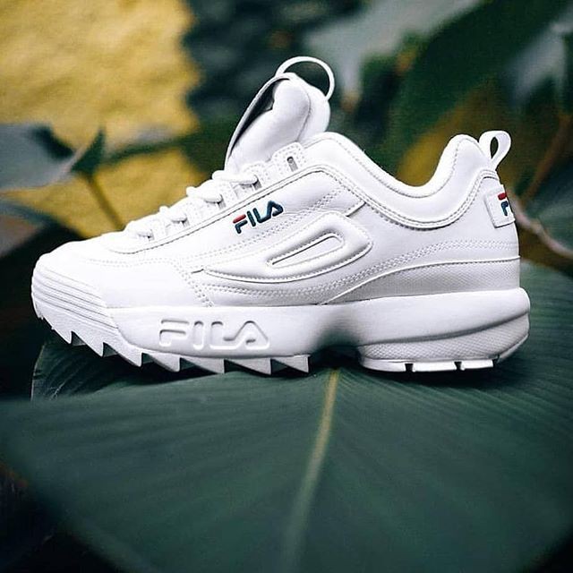  SEPATU  FILA  DISBUTOR 2 PUTIH  Made in VIETNAM Shopee 