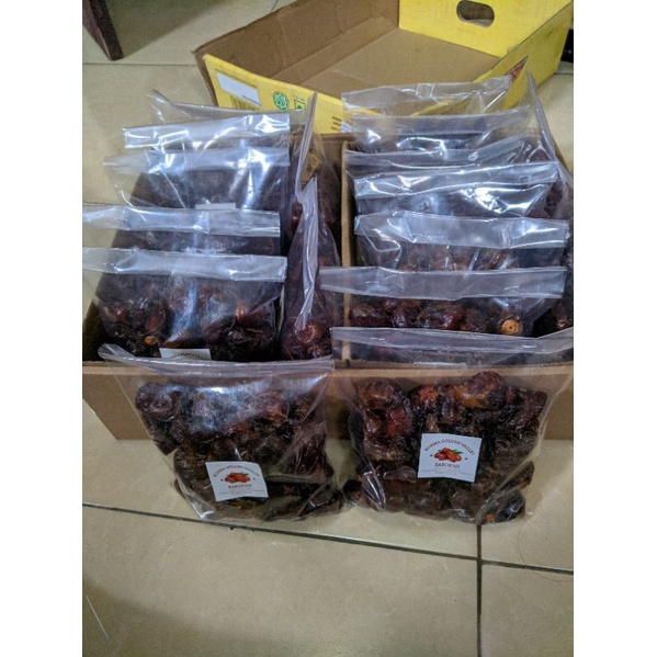 

kurma golden valley ½kg
