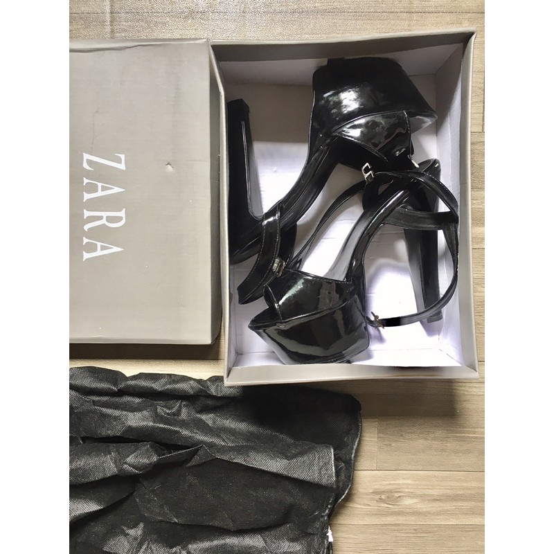 HIGH HEELS ZARA GLOSY / ZARA HEELS 15 CM