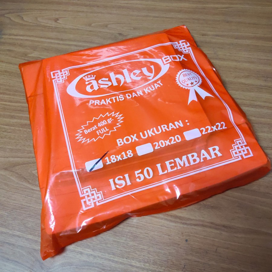 

RB KARDUS PUTIH POLOS 18 X 18 CM - DUS POLOS KOTAK MAKANAN ISI 50 SET