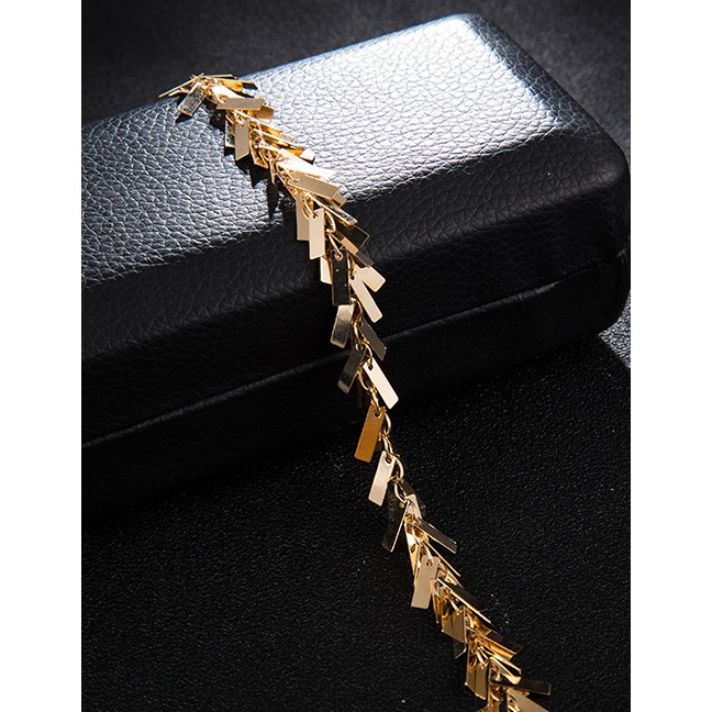 LRC Gelang kaki Fashion Gold Alloy Geometric Rectangular Sequined D94581