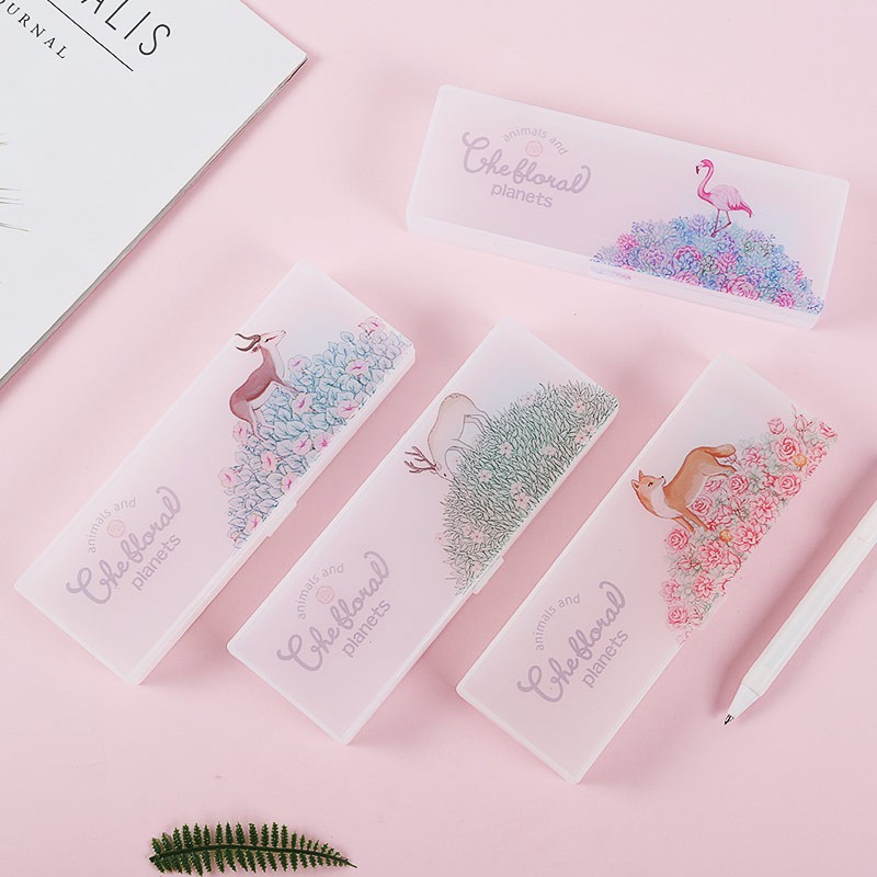 

The Floral Planets Plastic Pencil Case - Tempat Pensil