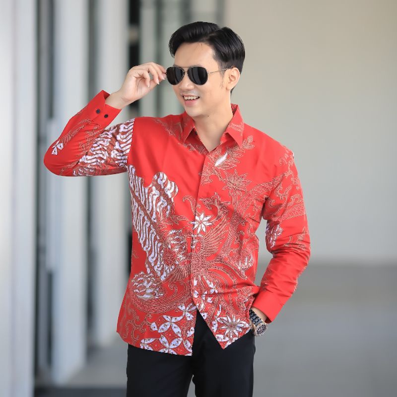 BATIK BOLO DEWO Motif Peksi SELING Merah Hem Atasan Kemeja Baju Batik Pria Lengan Panjang