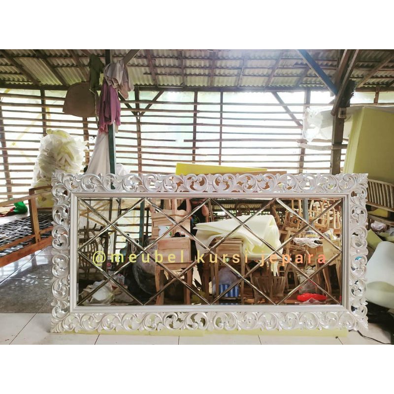 PIGURA KACA CERMIN HIAS