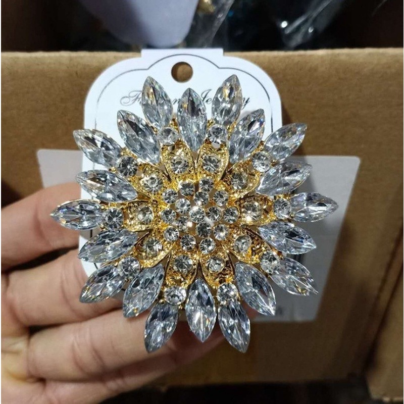 Bros Bentuk Bunga Bahan Zircon Untuk Wanita