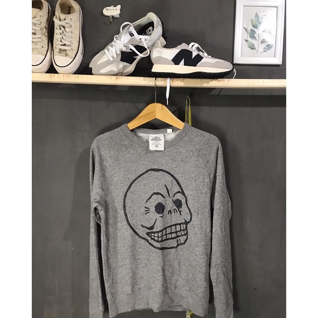 Cheap Monday Crewneck second ori