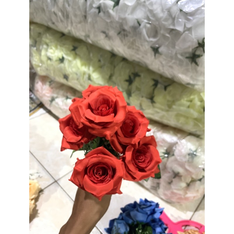 Tangkai Mawar K6 Bludru Import/Bunga Mawar/Artificial/Bunga Palsu/Hiasan/Dekorasi-MERAH