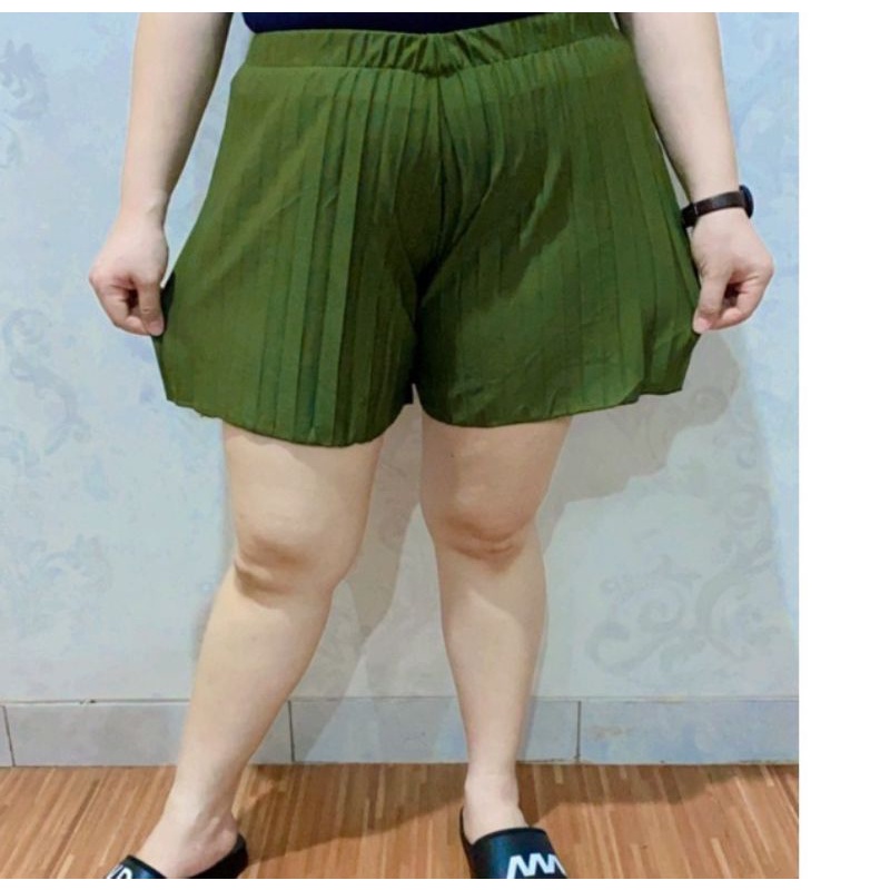 HOTPANTS PLISKET JUMBO / CELANA SANTAI WANITA JUMBO / CELANA RUMAHAN