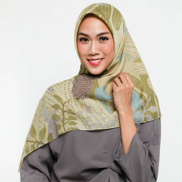 Kami. AGAVE SCARF IVORY Hijab Jilbab Kerudung Segi4 Segiempat Voal Kami Idea Ekslusif