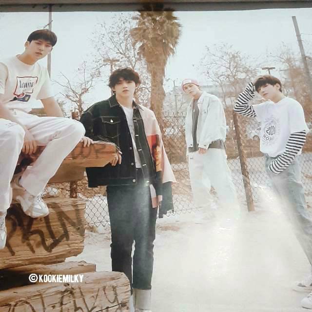 [SALE] (SWIPE>) SEVENTEEN Poster - Official from Album henggarae Heng garae LEFT Right  Hana dul set