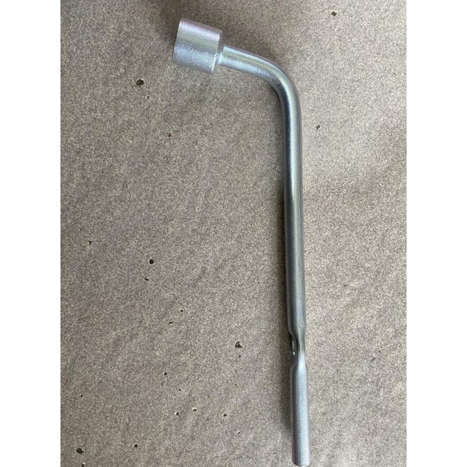 Kunci roda kunci buka ban brio mobilio jazz HRV