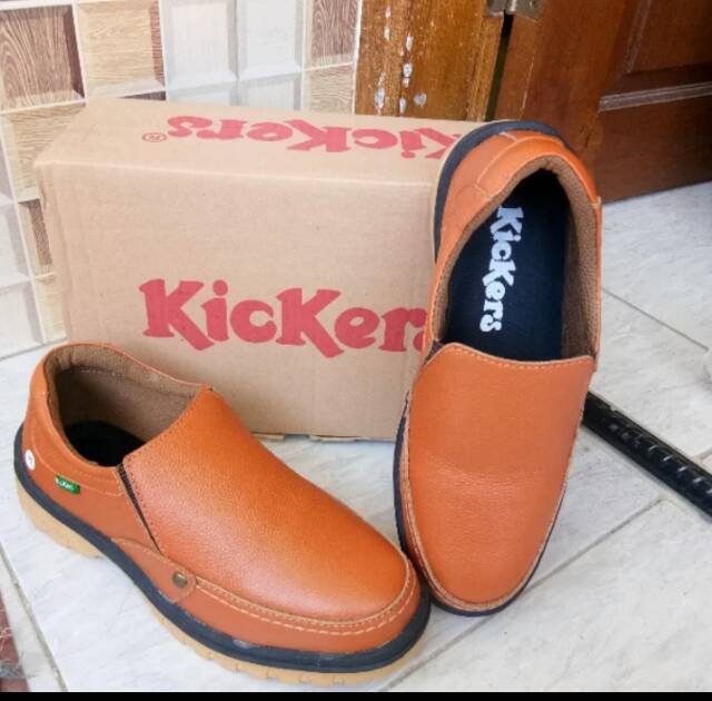Sepatu kulit pria slipon kulit asli bisa buat kerja maupun santai nyaman dipakai