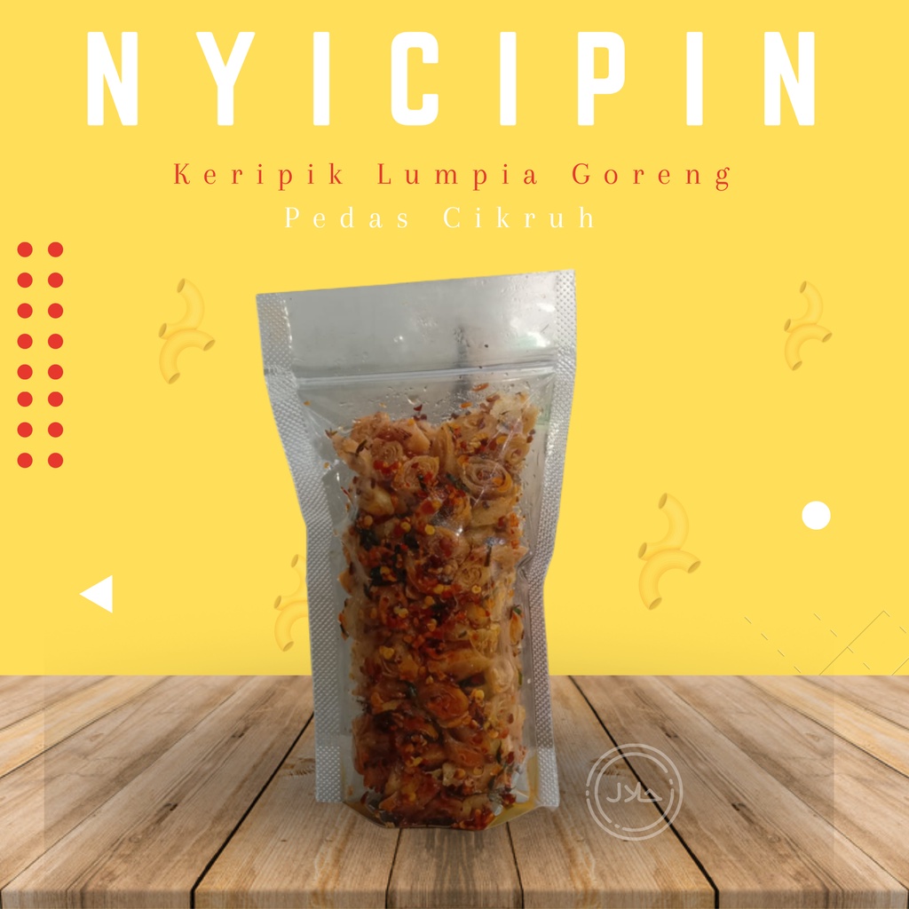 

Terlaris Keripik Kulit Lumpia goreng Pedas Gurih 100gram