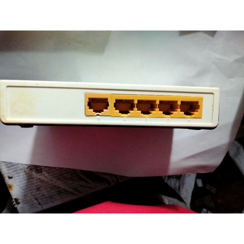 switch hub TP-LINK 5port bekas