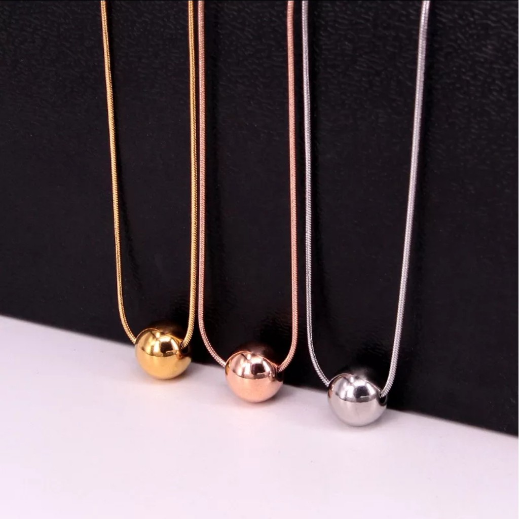 Kalung Belut Bulat Titanium Model Liontin Bulat Tersedia Warna Rose Gold dan Gold
